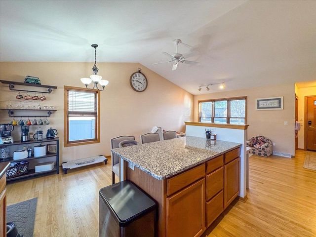 3814 Ice Age Drive, Madison, WI 53719