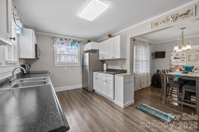 2984 Shady Lane, Charlotte, NC 28208