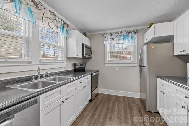 2984 Shady Lane, Charlotte, NC 28208