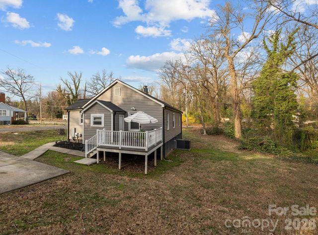 2984 Shady Lane, Charlotte, NC 28208