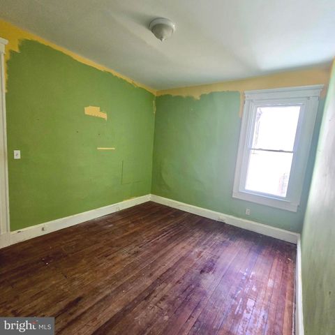 3043 GUILFORD AVE, Baltimore, MD 21218