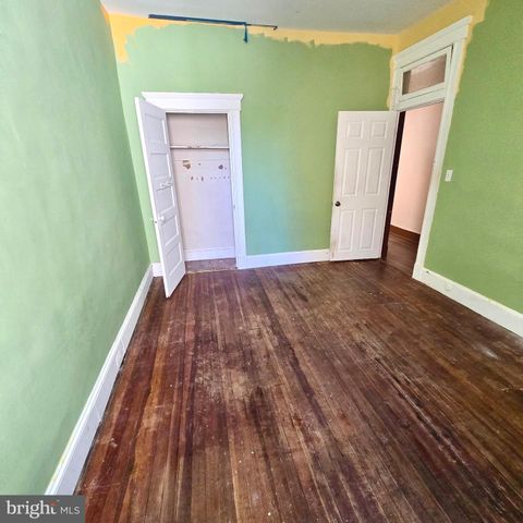 3043 GUILFORD AVE, Baltimore, MD 21218