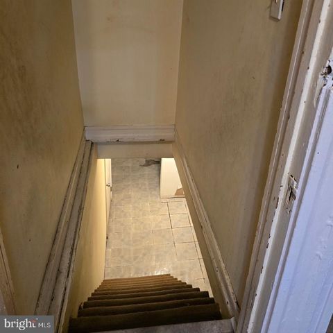 3043 GUILFORD AVE, Baltimore, MD 21218