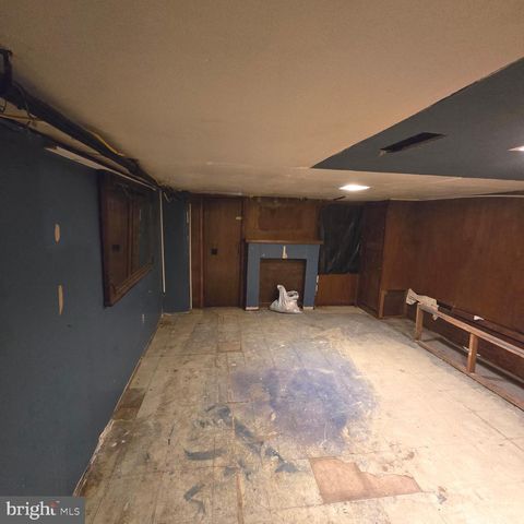 3043 GUILFORD AVE, Baltimore, MD 21218
