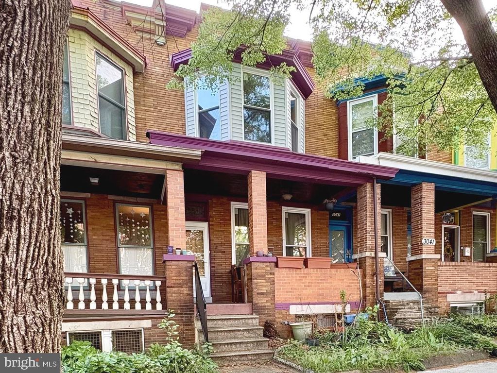 3043 GUILFORD AVE, Baltimore, MD 21218