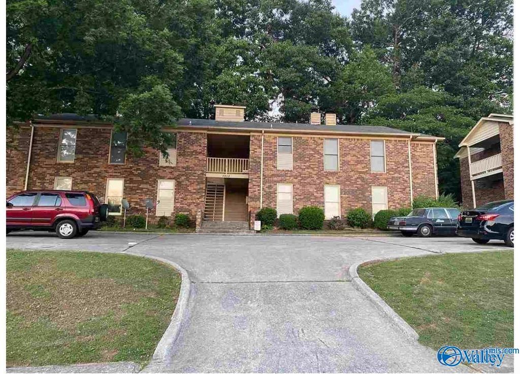 1510 Halston Circle A, Huntsville, AL 35816
