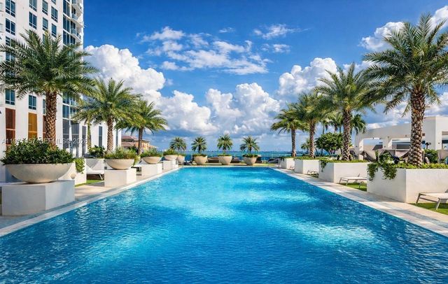 600 NE 27th St 1001, Miami, FL 33137