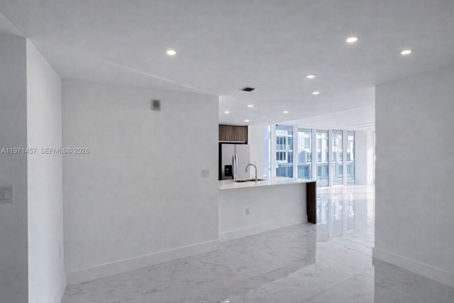 600 NE 27th St 1001, Miami, FL 33137