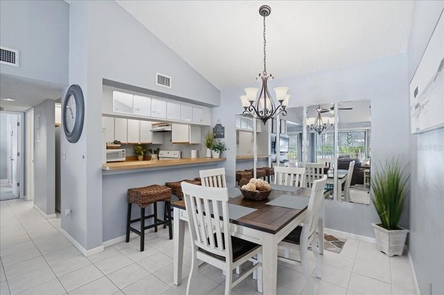 646 BIRD BAY DRIVE E 205, Venice, FL 34285