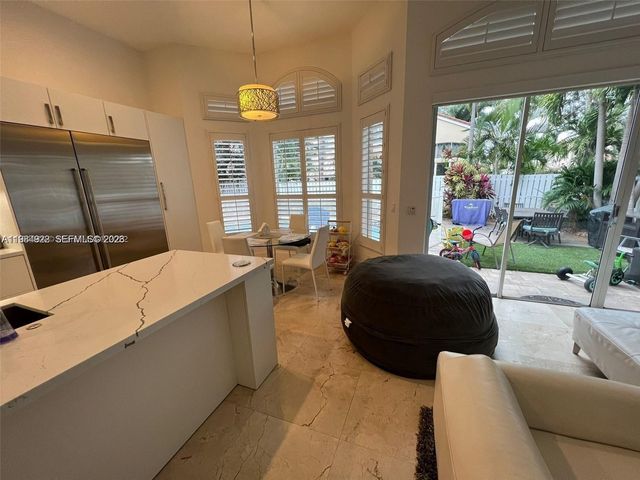 5283 SW 33rd Way, Fort Lauderdale, FL 33312