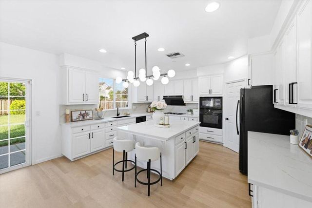 2517 California Court, Union City, CA 94587