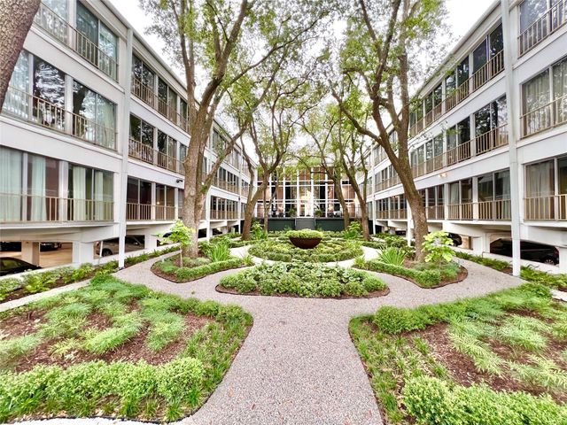 5050 Ambassador Way 210, Houston, TX 77056