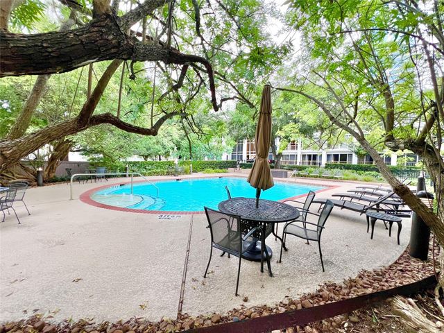 5050 Ambassador Way 210, Houston, TX 77056