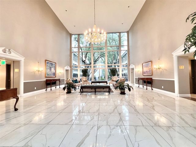 5050 Ambassador Way 210, Houston, TX 77056