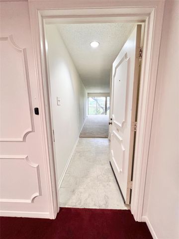 5050 Ambassador Way 210, Houston, TX 77056