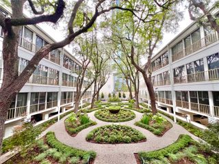 5050 Ambassador Way 210, Houston, TX 77056