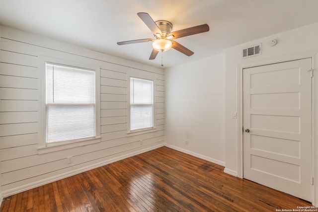 217 Natalen Ave Apt 5, San Antonio, TX 78209