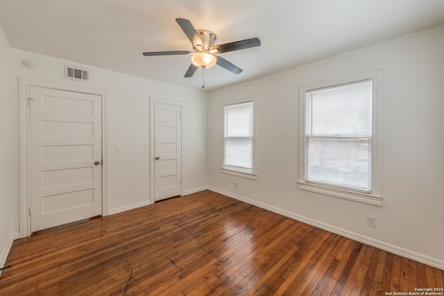 217 Natalen Ave Apt 5, San Antonio, TX 78209
