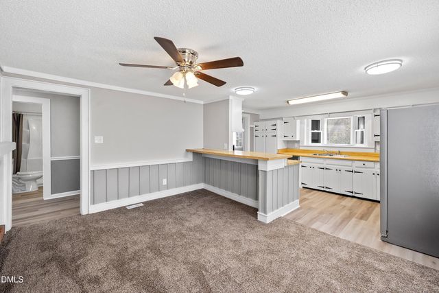 105 E I Street, Erwin, NC 28339