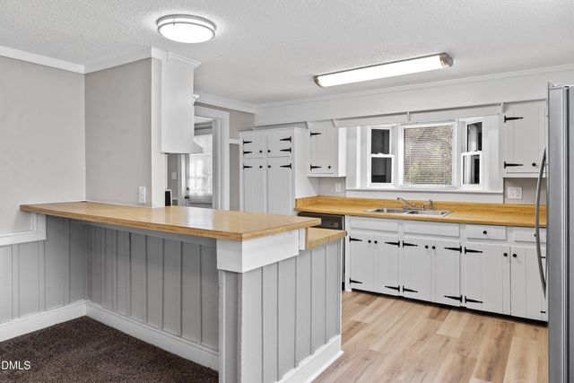 105 E I Street, Erwin, NC 28339