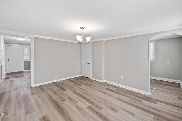 105 E I Street, Erwin, NC 28339