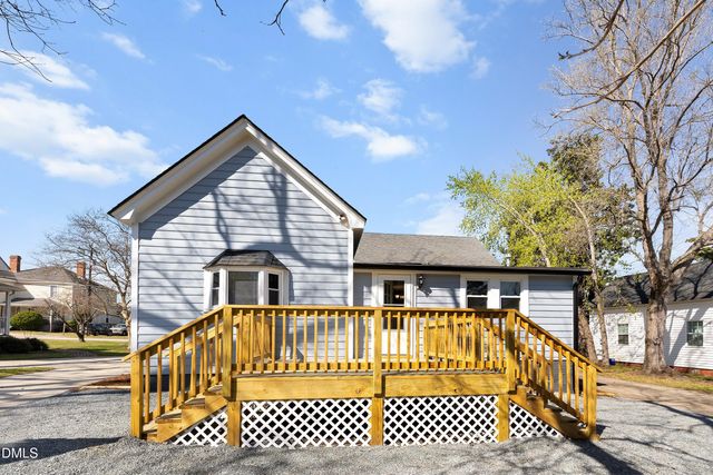 105 E I Street, Erwin, NC 28339