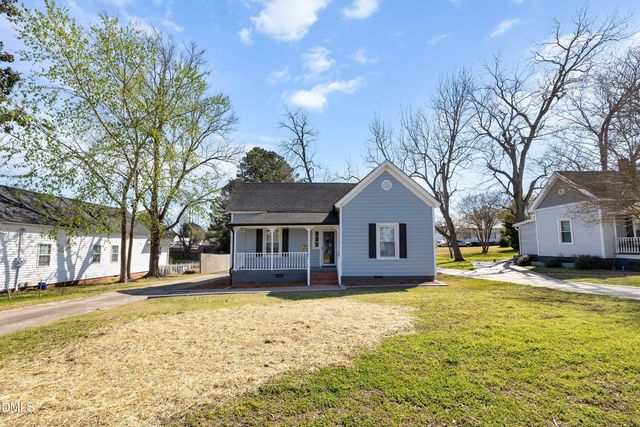 105 E I Street, Erwin, NC 28339