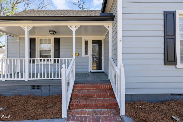 105 E I Street, Erwin, NC 28339