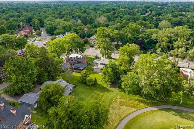 2771 W 7 Mile Road, Detroit, MI 48221