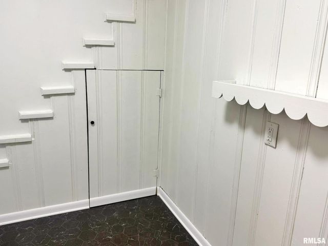 1800 MARKET Street, Metropolis, IL 62960