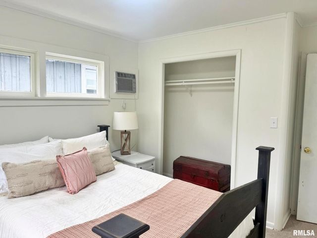 1800 MARKET Street, Metropolis, IL 62960