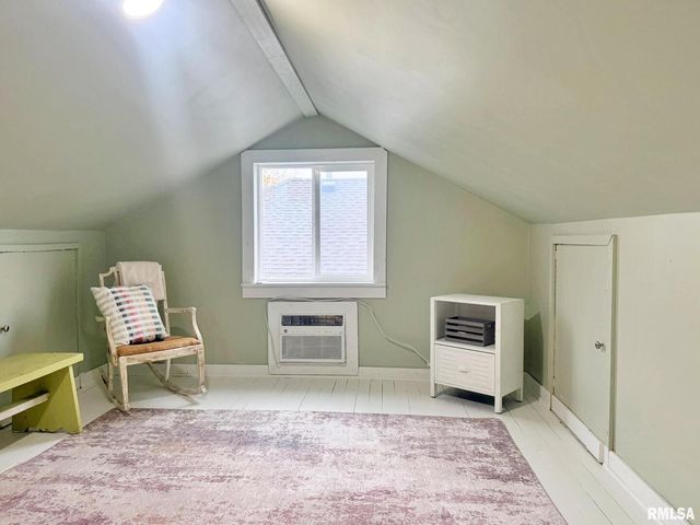 1800 MARKET Street, Metropolis, IL 62960