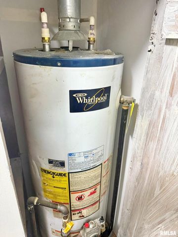 1800 MARKET Street, Metropolis, IL 62960