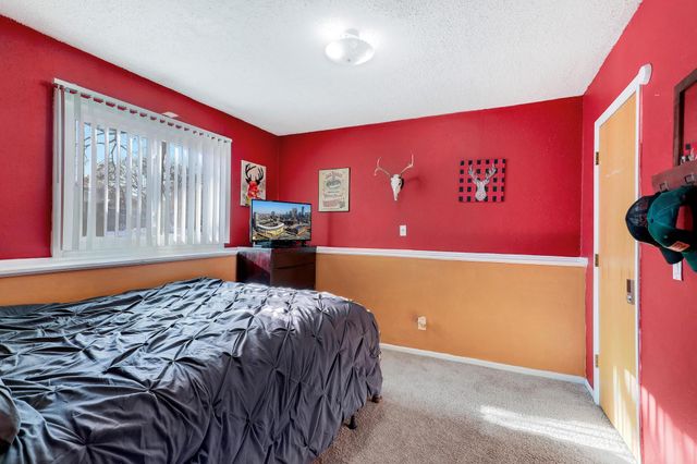 10633 Grouse Street NW, Coon Rapids, MN 55433