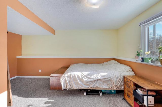 10633 Grouse Street NW, Coon Rapids, MN 55433