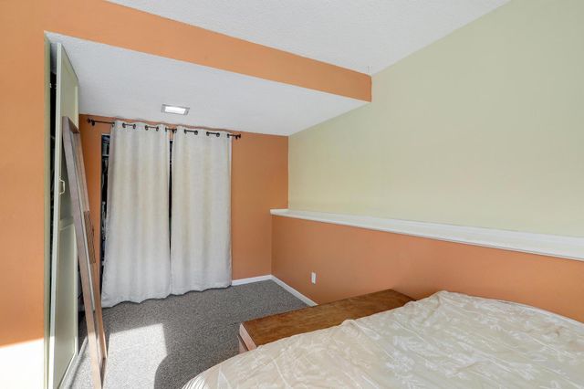 10633 Grouse Street NW, Coon Rapids, MN 55433