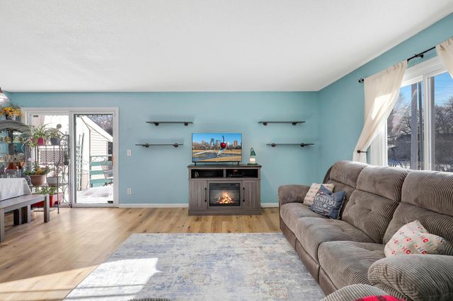 10633 Grouse Street NW, Coon Rapids, MN 55433