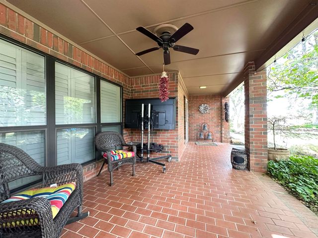 2404 MARIKA CIRCLE, Wichita Falls, TX 76308