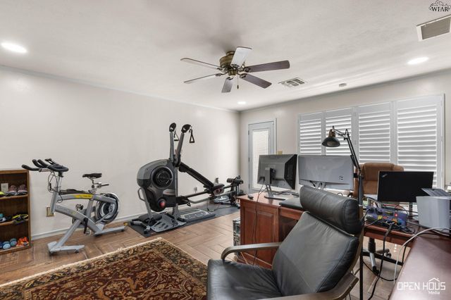 2404 MARIKA CIRCLE, Wichita Falls, TX 76308