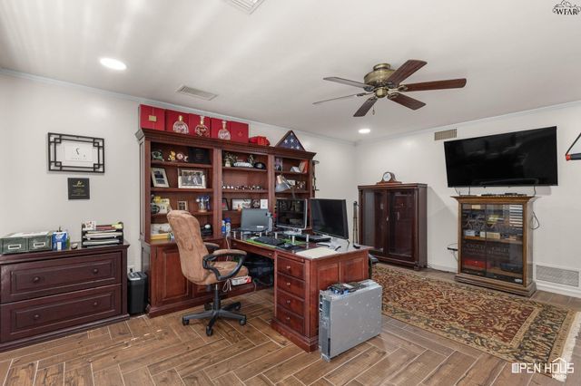 2404 MARIKA CIRCLE, Wichita Falls, TX 76308