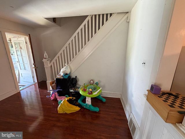2611 LINDSAY ST, Chester, PA 19013