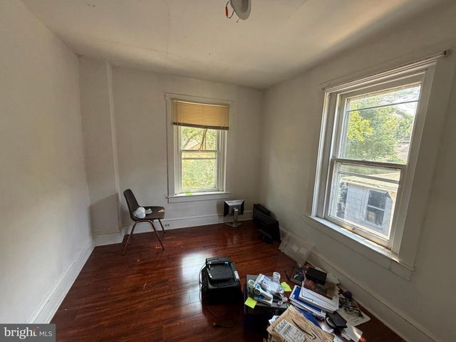 2611 LINDSAY ST, Chester, PA 19013