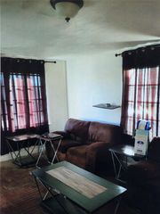 5101 Mallow Street, Houston, TX 77033