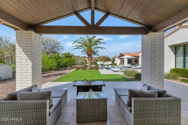 5353 E Sanna Street, Paradise Valley, AZ 85253