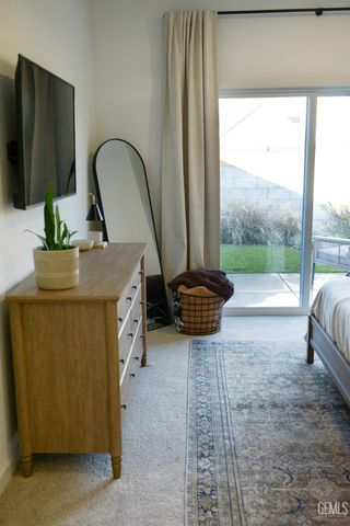 8906 Canyon Sage Dr, Shafter, CA 93263