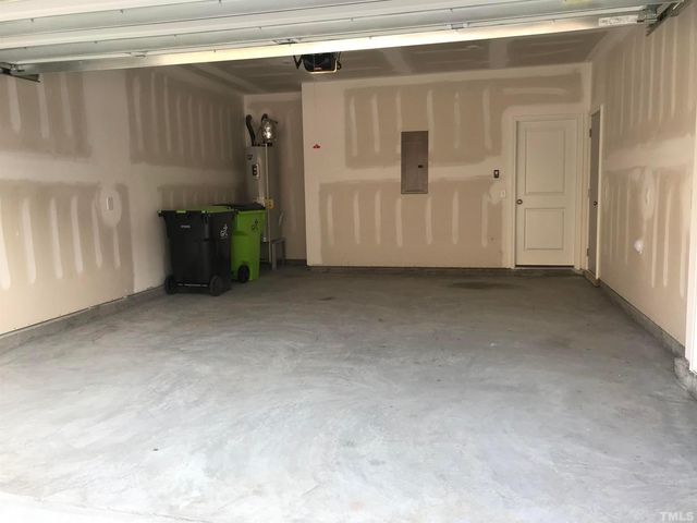 1042 Commack Drive, Durham, NC 27703