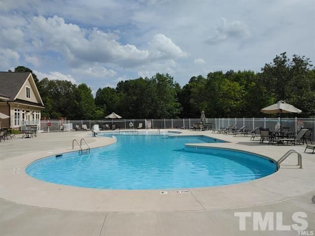 1042 Commack Drive, Durham, NC 27703