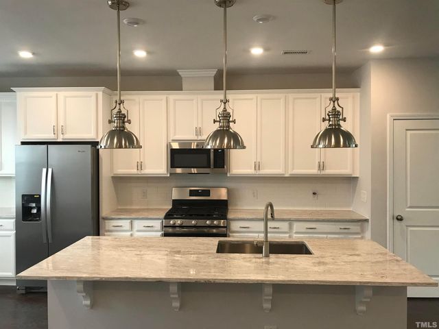 1042 Commack Drive, Durham, NC 27703