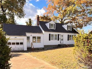 9857 Lilac Drive, Riverview, MO 63137