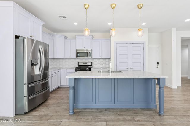 2663 N 54TH Street, Phoenix, AZ 85008